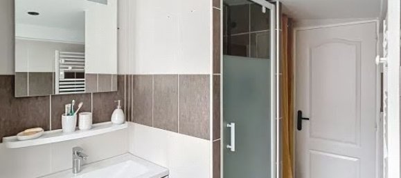 Apartamento de 3 dormitorios en Epernay, France No. 47846 10