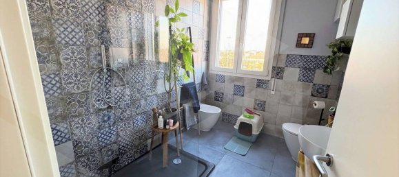 3 غرف نوم شقة في Bologna, Italy رقم 25530 9