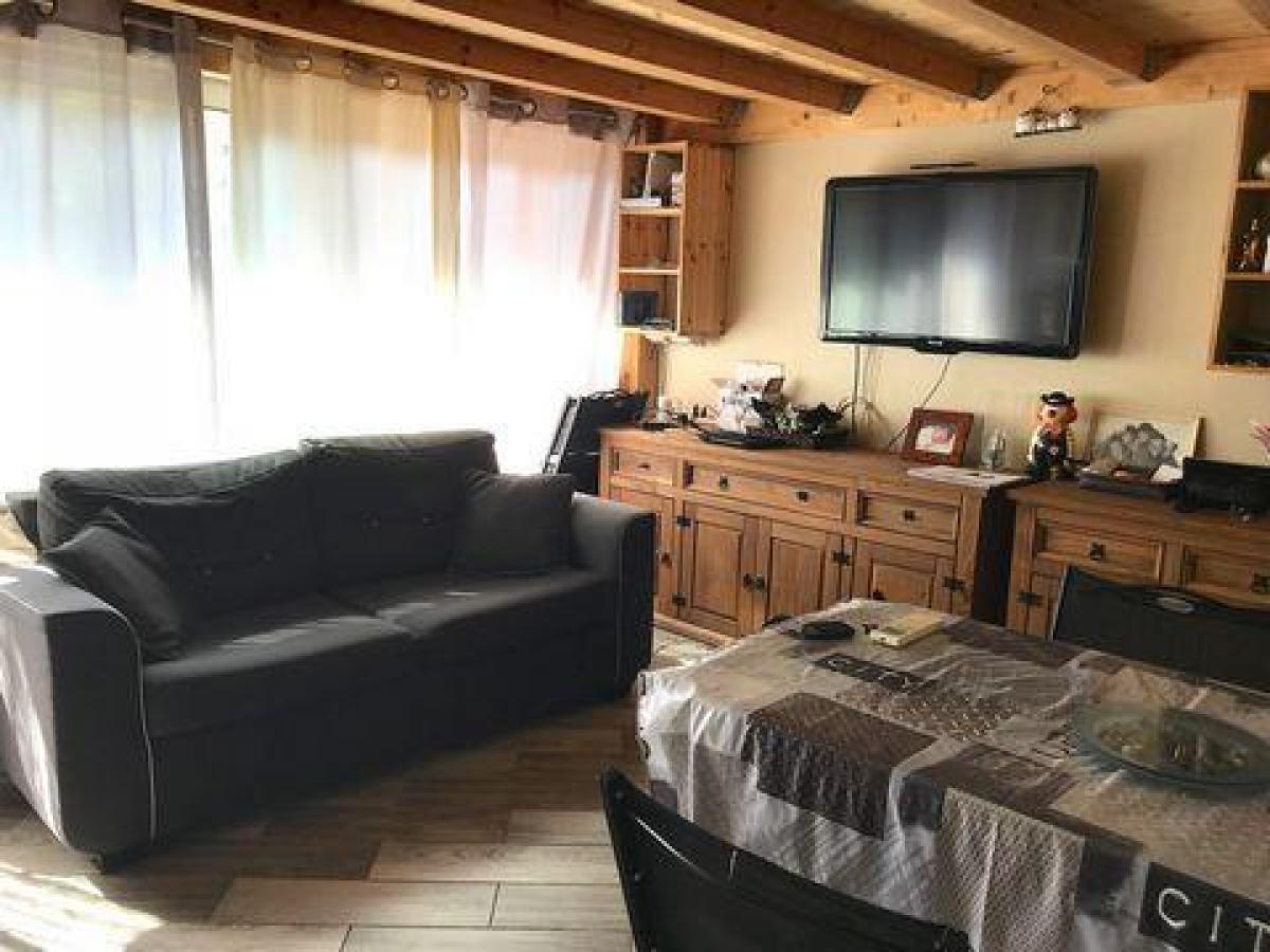 2 bedrooms Condo in Menton, France No. 9404