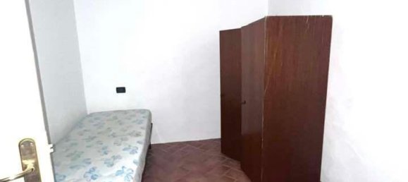 3 rooms Apartment in Agazzano, Italy No. 235479 7