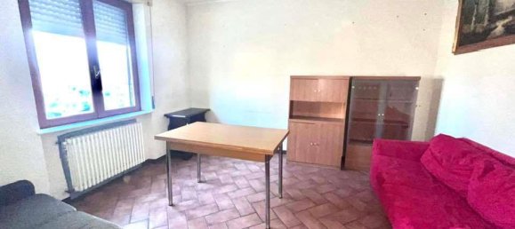 3 rooms Apartment in Agazzano, Italy No. 235479 2