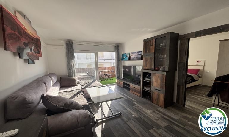 Квартира с 2 спальнями в Розы, Испания № 212423