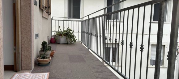 2 bedrooms Apartment in Arco, Italy No. 374539 3