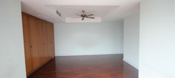 شقة 4 غرف نوم  في Bangkok, Thailand رقم 573 10