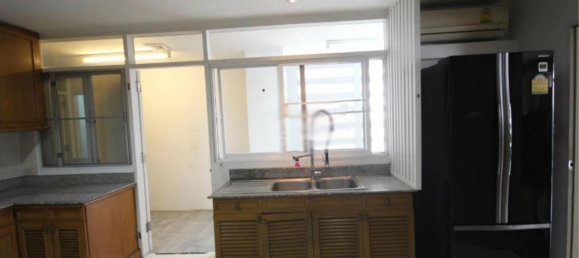 شقة 4 غرف نوم  في Bangkok, Thailand رقم 573 9