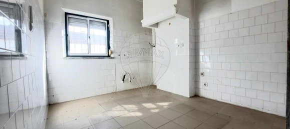 5 bedrooms House in Alcanede, Portugal No. 23914 11