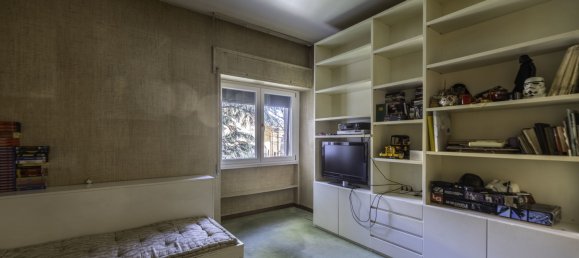 5 bedrooms Apartment in Bologna, Italy No. 135825 15