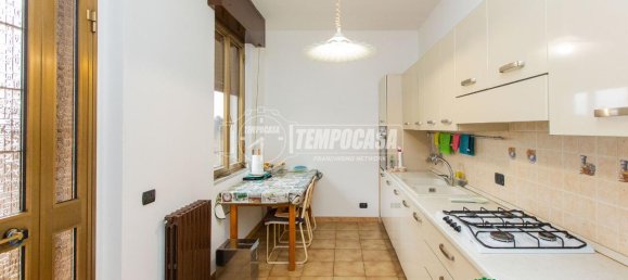 Casa de 2 divisões em Buscate, Italy N.º 13779 6