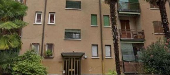 2 bedrooms Apartment in Legnano, Italy No. 361134 2