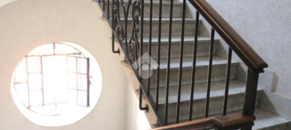 2 bedrooms Apartment in Rome, Italy No. 33998 5