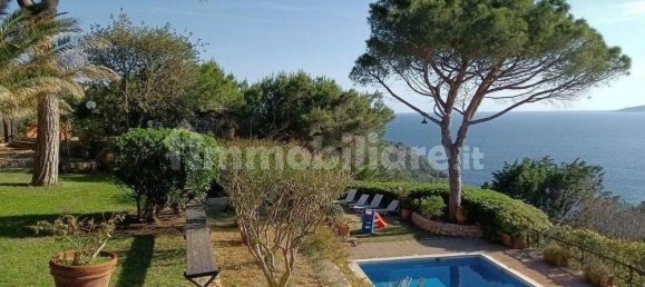 17 غرف نوم فيلا في Monte Argentario, Italy رقم 135455 17