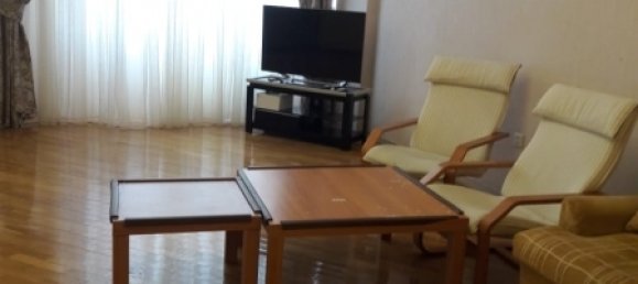 4 bedrooms Apartment in Baku, Azerbaijan No. 405 5