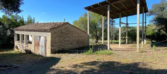 Casa de 20 divisões em Montegiorgio, Italy N.º 157648 15