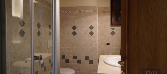 6 bedrooms House in Cortona, Italy No. 332517 21