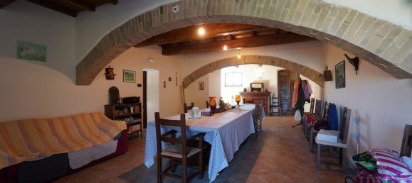 6 bedrooms House in Cortona, Italy No. 332517 18