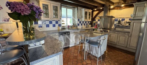 4 bedrooms House in Logron, France No. 234265 4