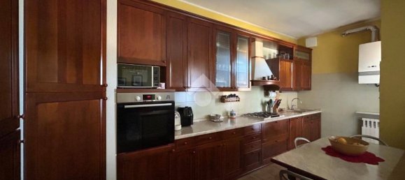 2 Schlafzimmer Wohnung in Isola della Scala, Italy, Nr. 272871 7