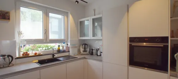 3 bedrooms Townhouse in Hochtaunuskreis, Germany No. 361409 2