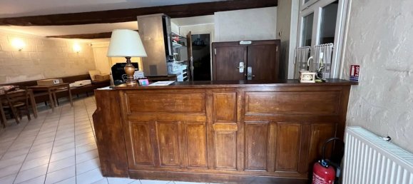 2 Schlafzimmer Gewerbliche Immobilie in Crepy-en-Valois, France, Nr. 92477 2