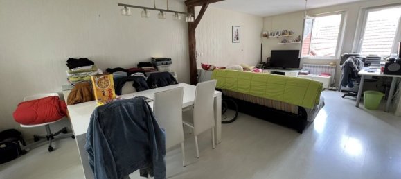 2 Schlafzimmer Gewerbliche Immobilie in Crepy-en-Valois, France, Nr. 92477 9