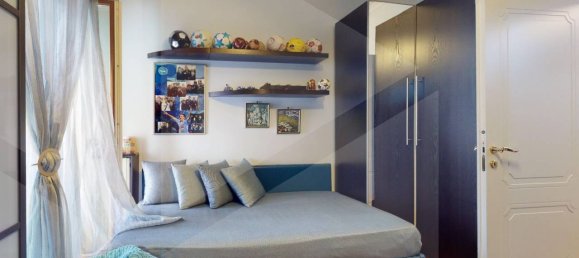 Квартира с 5 комнатами в Сан Джорджо а Кремано, Италия № 17762 7