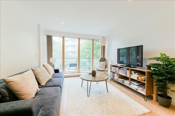 1 bedroom Apartment in London, United Kingdom No. 7269