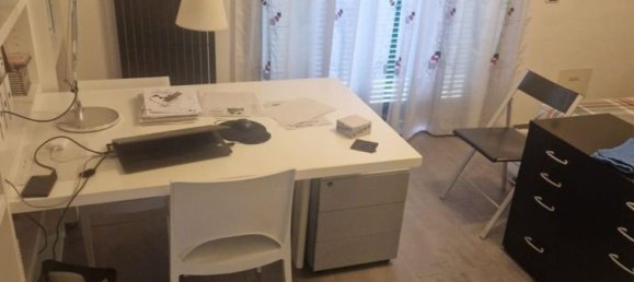 3 rooms House in Carrara, Italy No. 48135 3