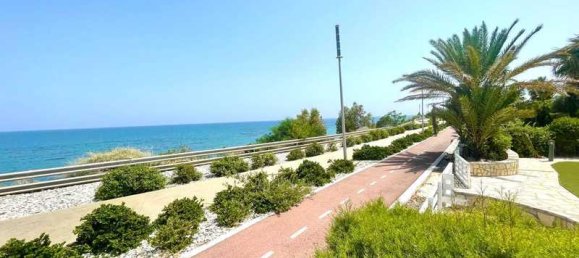 5 bedrooms Villa in Pervolia, Cyprus No. 20114 8