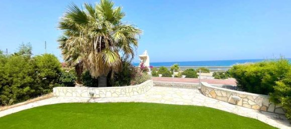 5 bedrooms Villa in Pervolia, Cyprus No. 20114 7