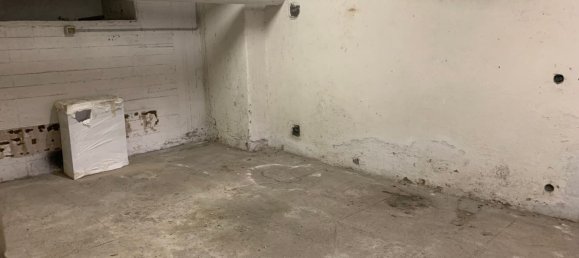 مرآب في Rome, Italy 25متر مربع رقم 344911 9