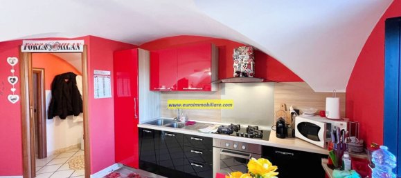 2 bedrooms House in Atri, Italy No. 158949 3