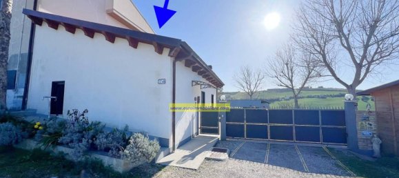 2 bedrooms House in Atri, Italy No. 158949 16
