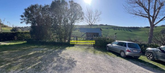 2 bedrooms House in Atri, Italy No. 158949 13