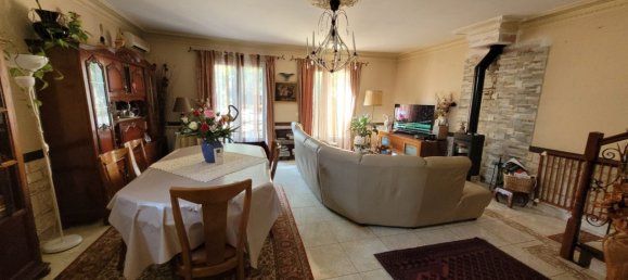 4 غرف نوم فيلا في Goussainville, France رقم 162249 3