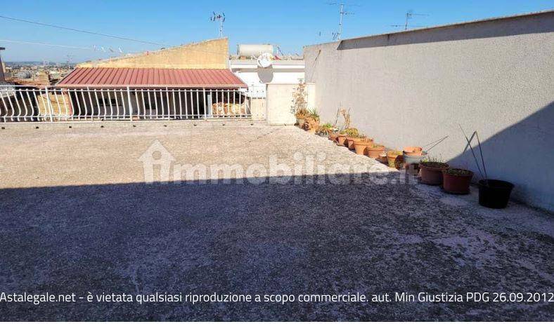 Studio in Comiso, Italy, Nr. 350813