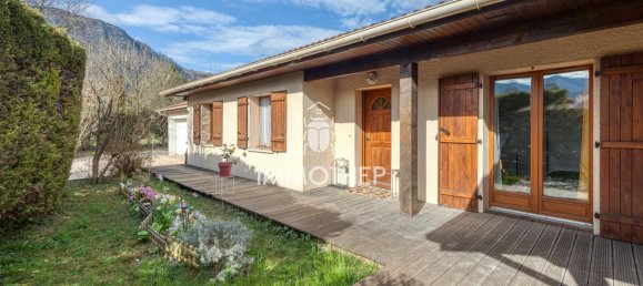 5 Schlafzimmer Haus in Crolles, France, Nr. 244704 2