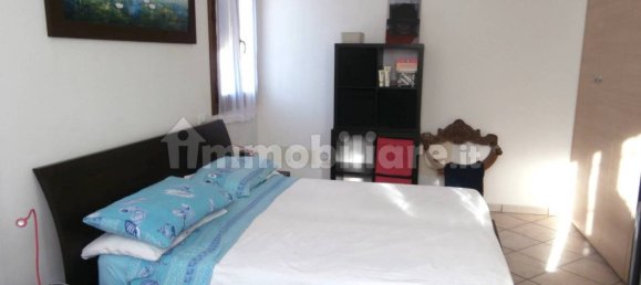 3 bedrooms Apartment in Ravenna, Italy No. 350723 25