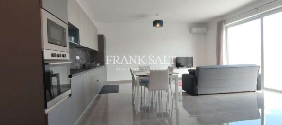 Пентхаус с 2 спальнями в Лука, Мальта № 4729 12