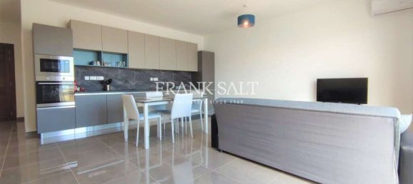 Пентхаус с 2 спальнями в Лука, Мальта № 4729 10