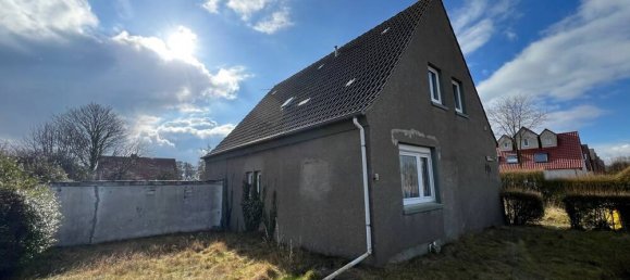 933m² Land in Friesland, Germany No. 295713 2