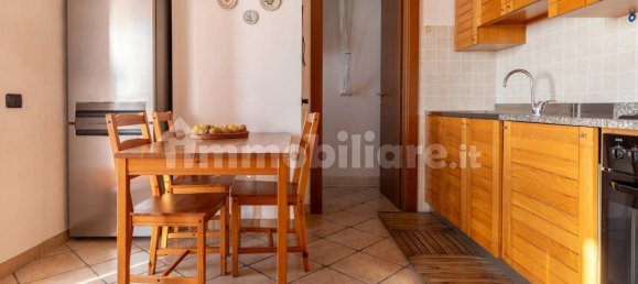2 Schlafzimmer Wohnung in Comerio, Italy, Nr. 332216 6