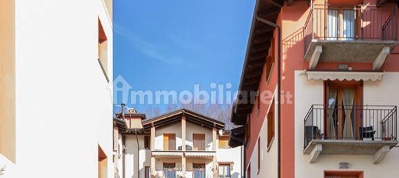 2 Schlafzimmer Wohnung in Comerio, Italy, Nr. 332216 19