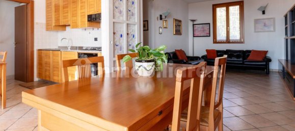 2 Schlafzimmer Wohnung in Comerio, Italy, Nr. 332216 7