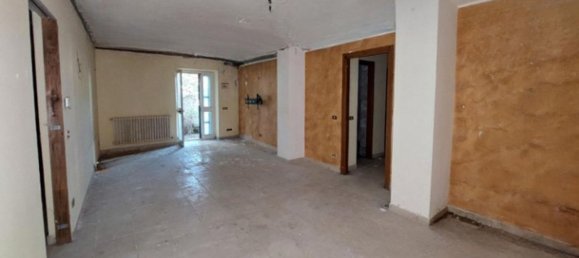 Apartamento de 3 dormitorios en Montesilvano, Italy No. 372447 6