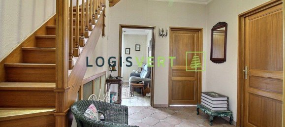 5 bedrooms House in Palaiseau, France No. 174929 16