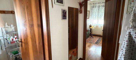 4 bedrooms Apartment in Mira, Italy No. 318155 14