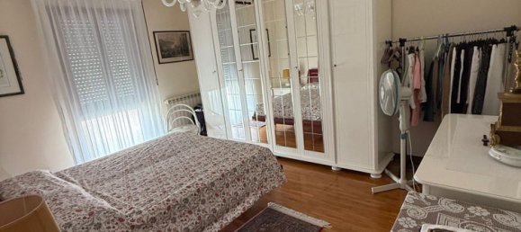 4 bedrooms Apartment in Mira, Italy No. 318155 19