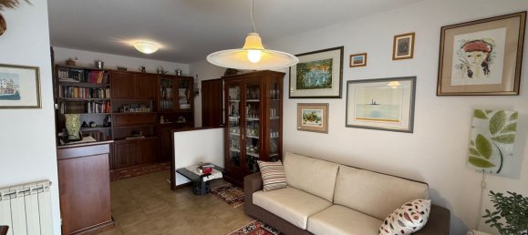 4 bedrooms Apartment in Mira, Italy No. 318155 8