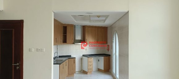 Studio in Discovery Gardens, UAE No. 42513 3