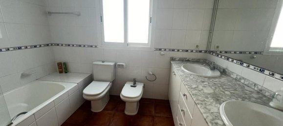 Дом с 5 спальнями в Морайра, Испания № 11812 13